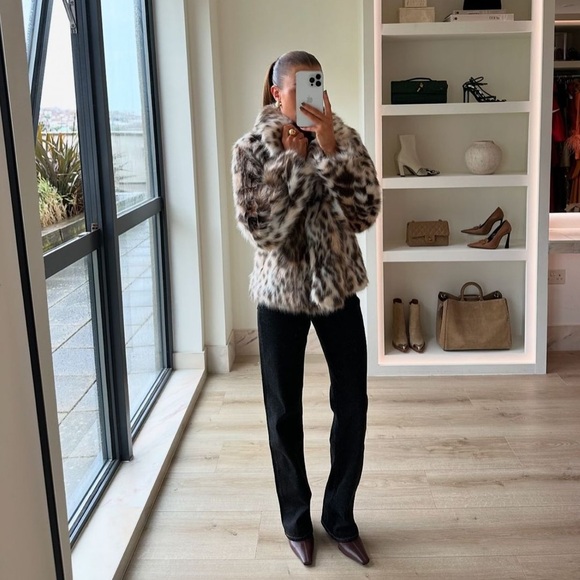 Faux Fur Leopard Jacket - Picture 6 of 15